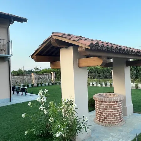 Bed & Breakfast La Porta Delle Meraviglie 3*