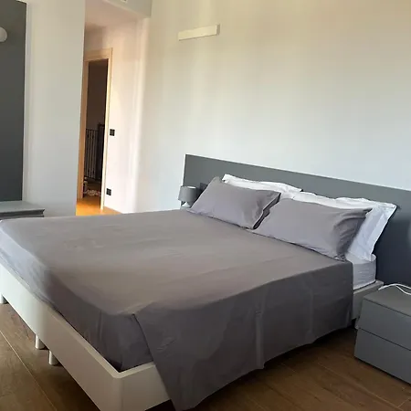 La Porta Delle Meraviglie B&B 살루초
