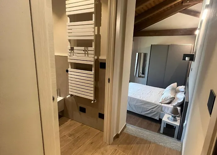 Bed & Breakfast La Porta Delle Meraviglie Saluzzo