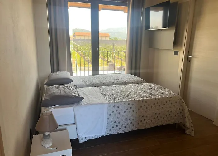 Bed & Breakfast La Porta Delle Meraviglie 3*