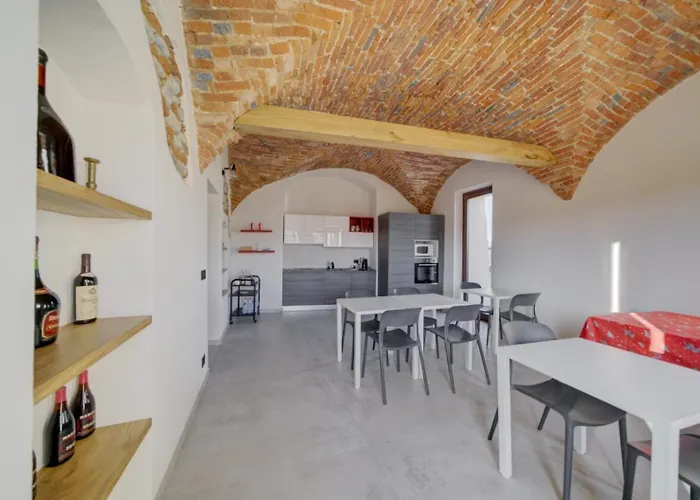 La Porta Delle Meraviglie Bed & Breakfast Saluzzo